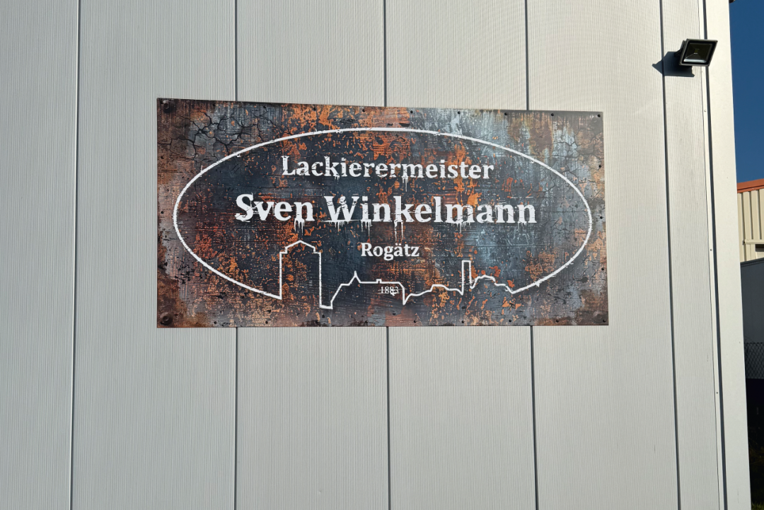 Fassadenschild Lackierermeister Sven Winkelmann